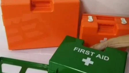 Cassetta di pronto soccorso per montaggio a parete per ufficio Kit di pronto soccorso per custodia medica in plastica resistente ABS